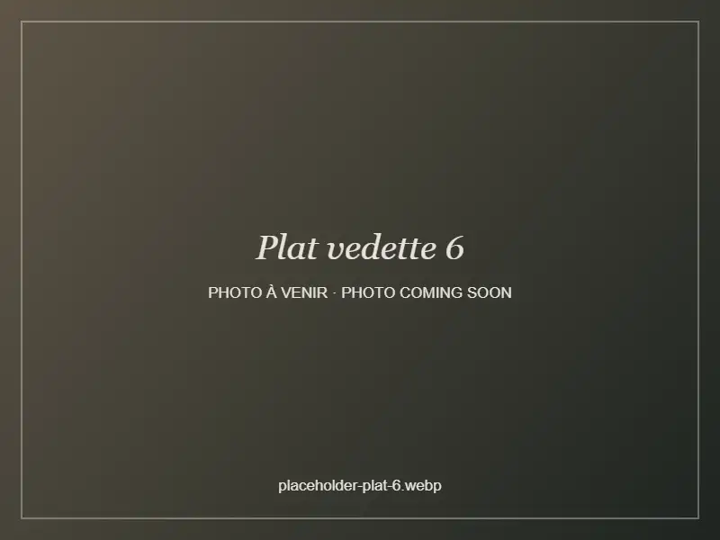 Pointe de tarte au sucre accompagnée de crème fouettée